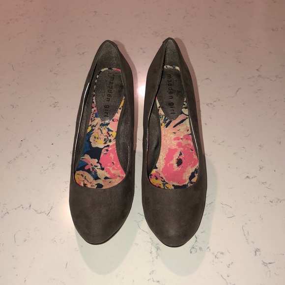 Madden Girl heels — NEVER WORN. - Picture 5 of 5